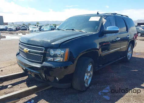 2013 Chevrolet Tahoe Ltz z USA, uszkodzony, nr VIN 1GNSKCE02DR291171
